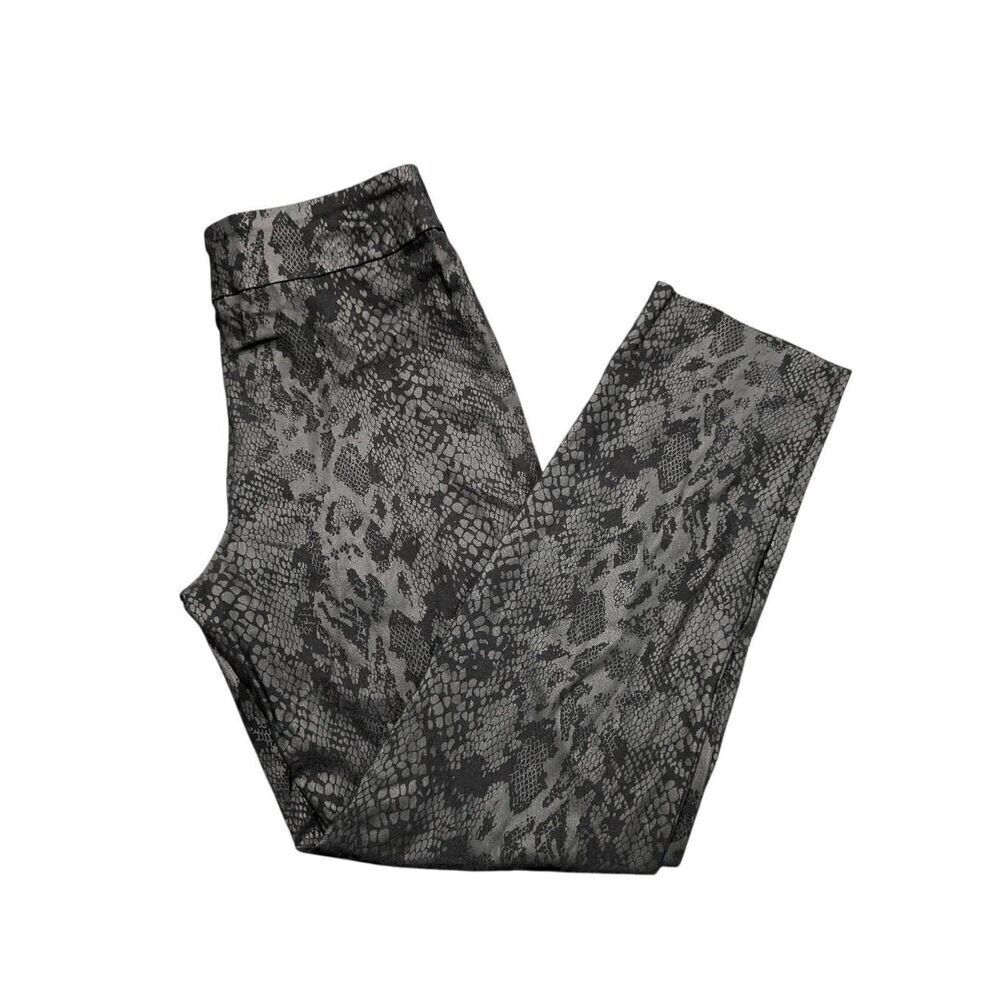 Krazy Larry Pants Black Pull-On Ankle Stretch Snakeskin Print Women's 6